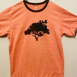 North Face Coral T-Shirt w Brown Tree Detail - L